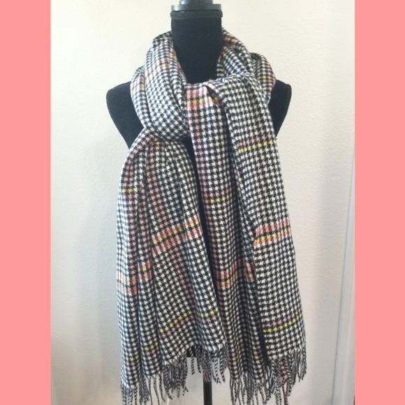 Aerie NWOT Plaid Wide Blanket Scarf - Picture 1 of 7